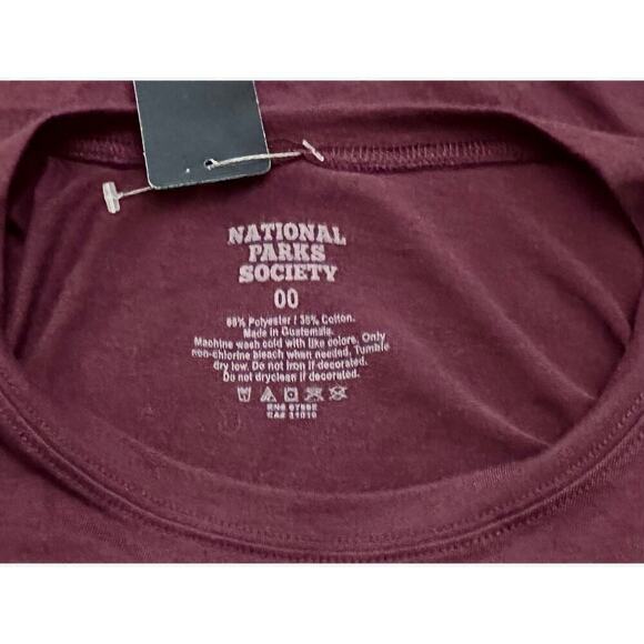 NWT Torrid Rocky Mountain National Park Graphic T-Shirt Torrid Size 00 or M/L - Picture 6 of 7